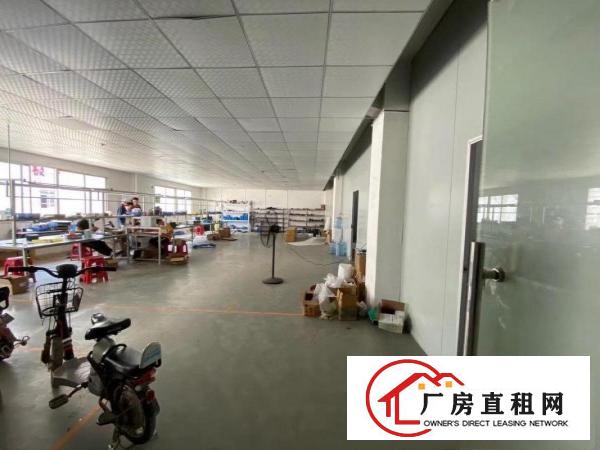  不用装修可直接生产，厕所办公室吊顶。吊梯口电梯两吨，空地大