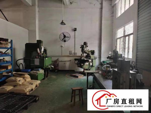  长安沙头新出楼上950平带办公室装修厂房出租水电到位