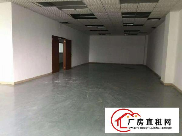  长安镇厦边新出原房东厂房400平方，带有豪华装修，水电齐全！