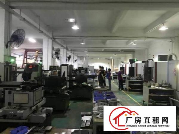  长安镇厦边工业区出租一楼带办公室1000平厂房水电到位可分租