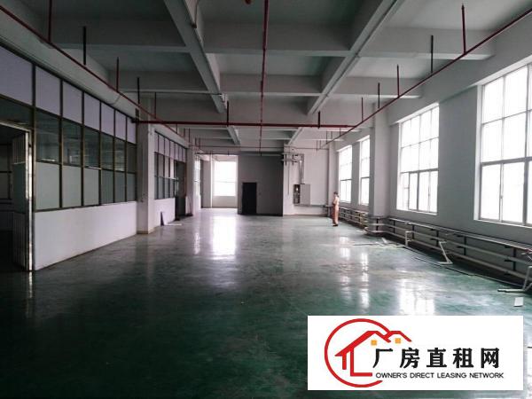  长安乌沙带装修厂房1488平方招租