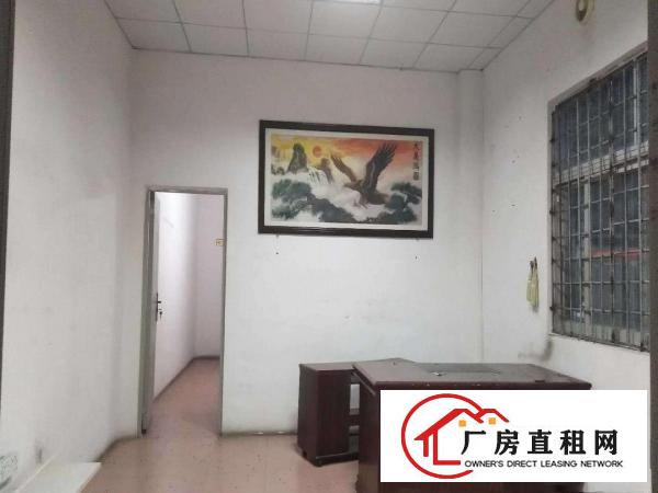  长安主干道振安中路旁新出一楼750平精装修厂房招租