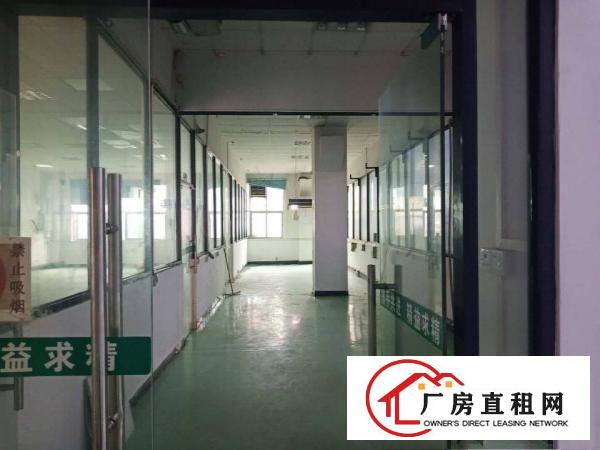  长安夏边靠沿江高速路口新出一楼高6米带精装修办公室厂房600