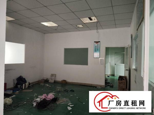  长安街口新出一楼800平带精装修，车间水电到位