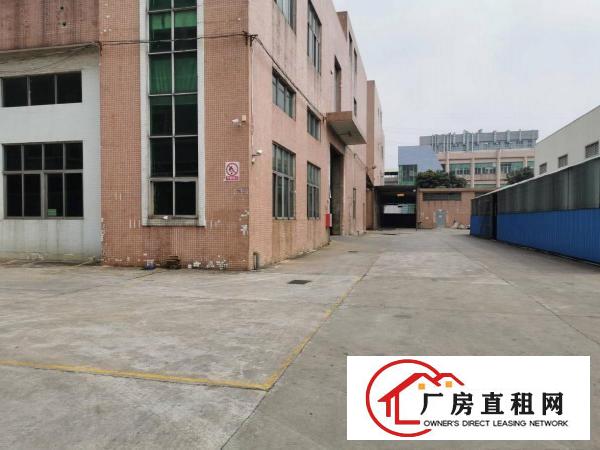  长安乌沙标准厂房出租，楼上550平消防等级高，有地坪漆
