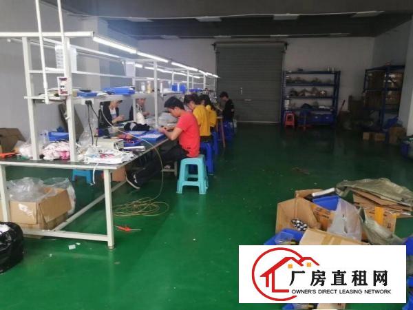  长安锦厦，新出楼上650平带精装修办公室，电子车间水电齐全