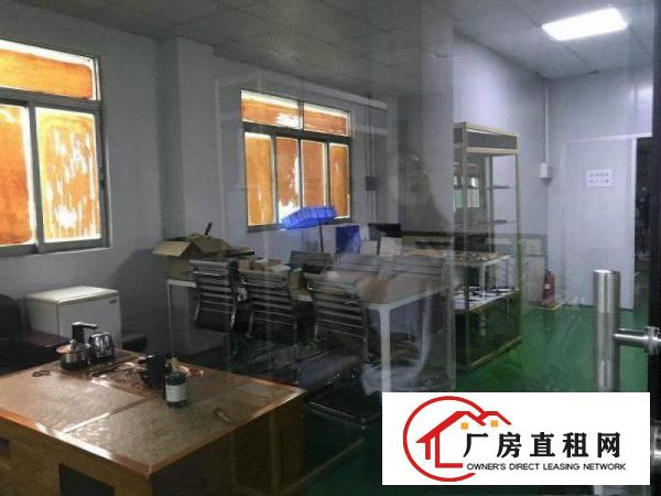  长安镇乌沙新出标准厂房三楼600平本地村民厂房直租