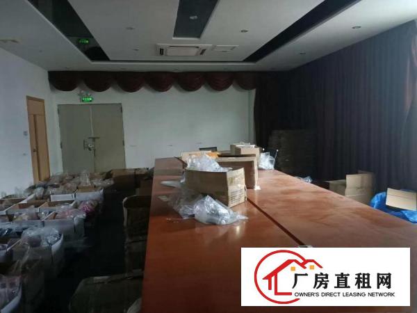  长安乌沙新安大桥旁新出2楼1600平带豪华装修，车间水电齐全