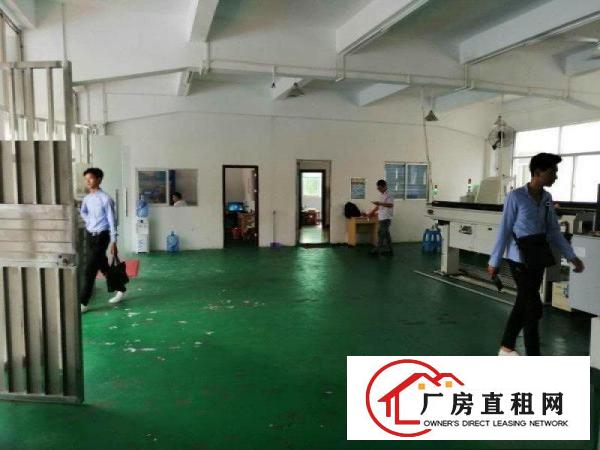  长安镇街口新出一楼220平厂房出租带办公室装修水电齐全