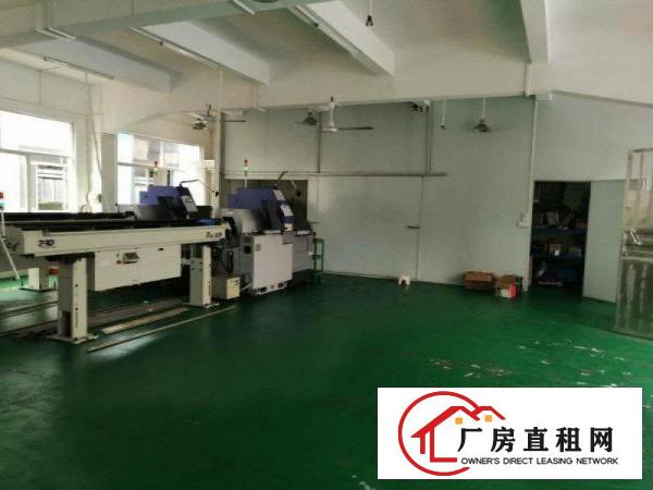  长安镇街口新出一楼220平厂房出租带办公室装修水电齐全