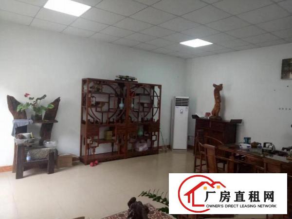  靓房出租！现成豪华办公室装修，车间水电齐全。