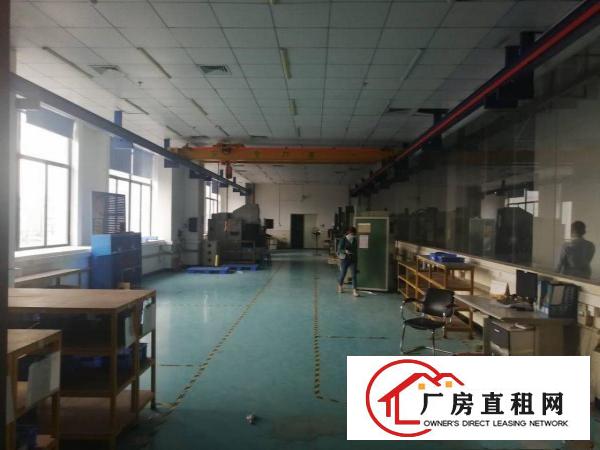  长安新出一楼二楼各3200平带百万装修厂房！