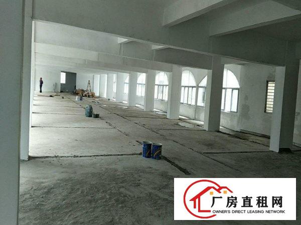  长安霄边新出900平米3楼带环评厂房出租