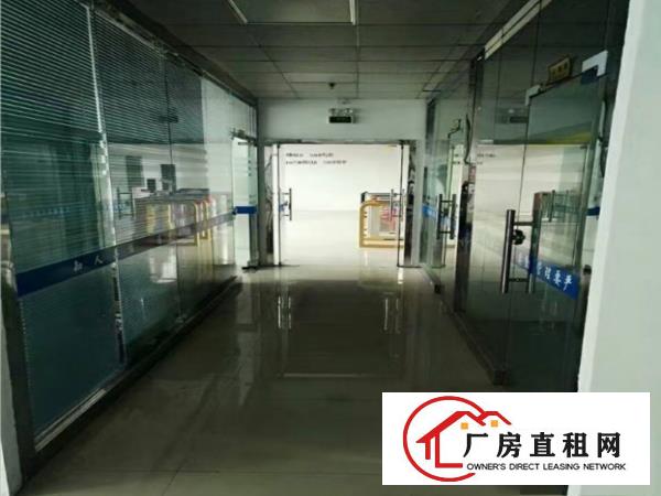  现成装修全部保留长安镇乌沙出租1000平可办环评可分租