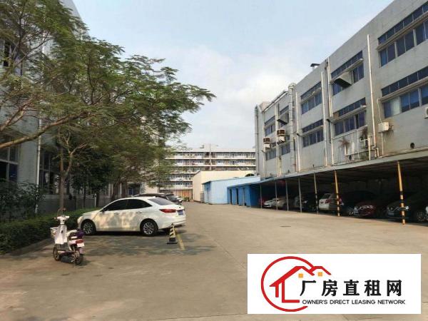  锦厦新空出楼上2100方带全新标准两吨货梯人流集中，交通方便