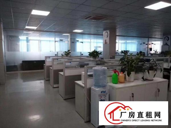  长安中心空出楼上带装修1200平厂房出租