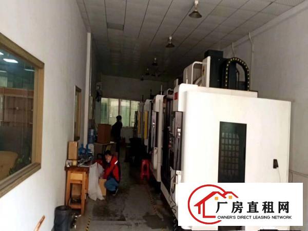  长安厦边沿江高速附近新出一楼800平，精装修，办公室水电齐全