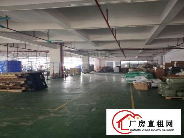  沿江高速出口新空出楼上1300平方