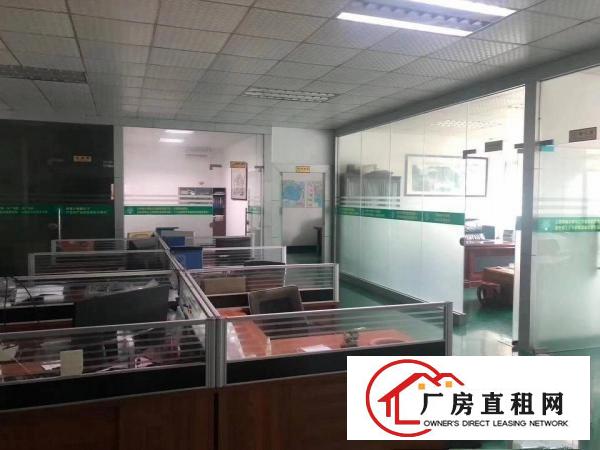  长安乌沙楼上精装修650平方厂房现成流水线，是电子烟行业