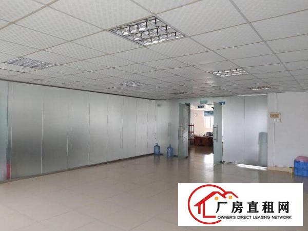  宵边带办公室装修厂房450平出租