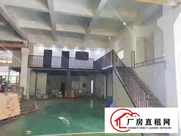  长安镇刚空出一楼标准厂房2800平方水电齐全空地大，交通便利