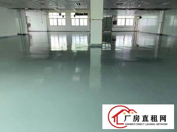  长安锦厦全新地坪漆厂房三楼900平方招租