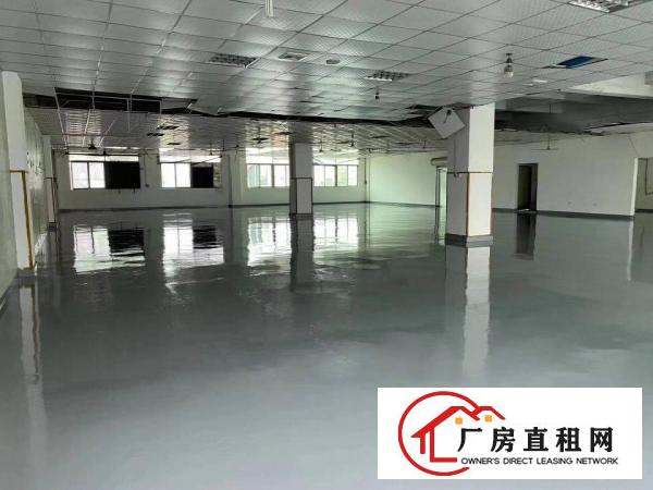  长安锦厦全新地坪漆厂房三楼900平方招租