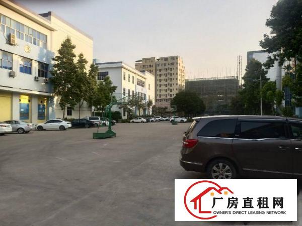  长安镇锦厦带豪华装修3楼1700平方火爆招租，无转让费