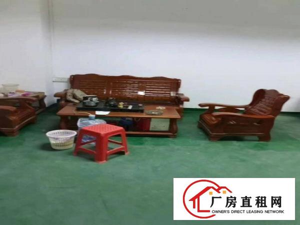  乌沙新出二楼350平方，有办公室装修，地坪漆，搬进即可生产