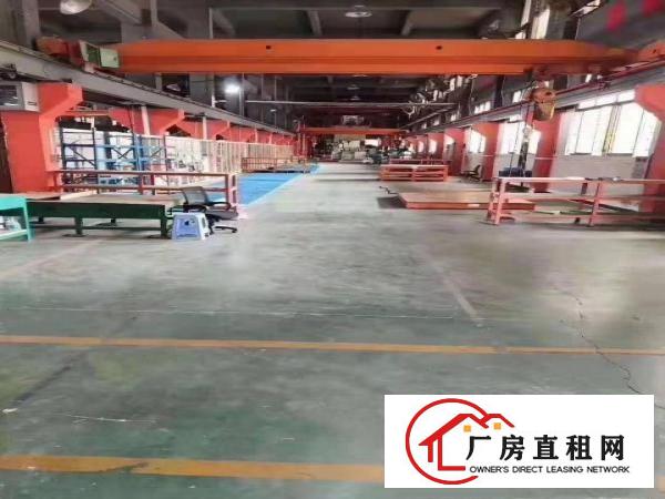  长安镇新空出一楼带行车2000平方无需转让费水电齐全可办环评
