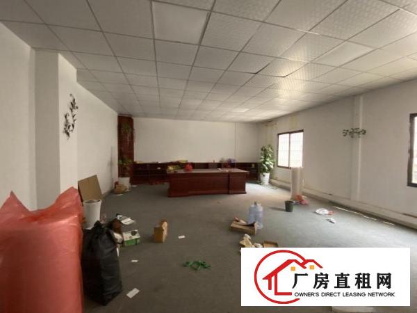  宵边二楼880平，1万房租，水电齐全带装修有货梯
