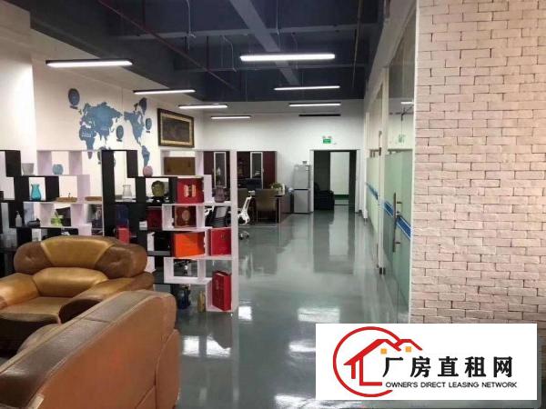  新出二楼1300平，有精装修厂房出租
