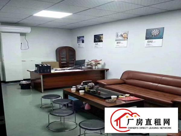  街口新空出楼上260方精装修写字楼厂房出租，4500打包，