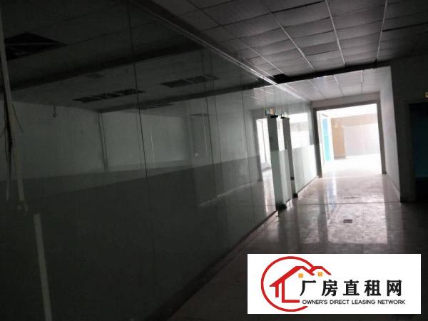  厦边新出标准厂房，带豪华办公室装修