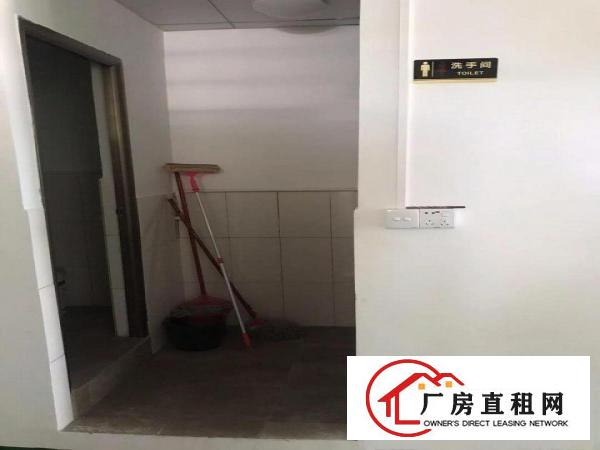  出租厚街镇新塘路口工业园内带装修办公室展厅仓库