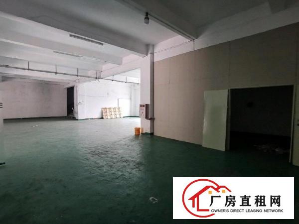  东莞厚街一楼厂房650平方出租，适合五金，设备等行业