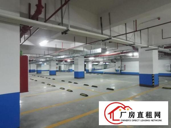  时代商业中心，位置好，交通方便。