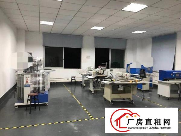  三屯工业园精装修1000平方厂房出租电梯直达车间地坪漆好招工