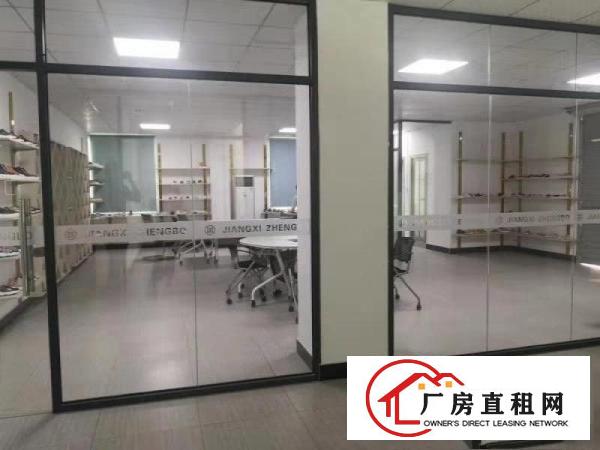  赤岭新出楼上800平带现成办公室装修