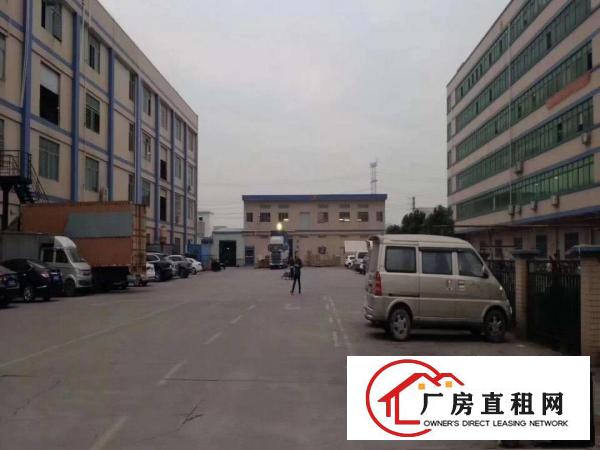 厚街新出精装修楼上一层2100平方厂房招租，办公室水电齐全