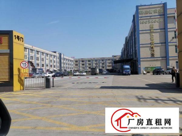  厚街新出精装修楼上一层2100平方厂房招租，办公室水电齐全