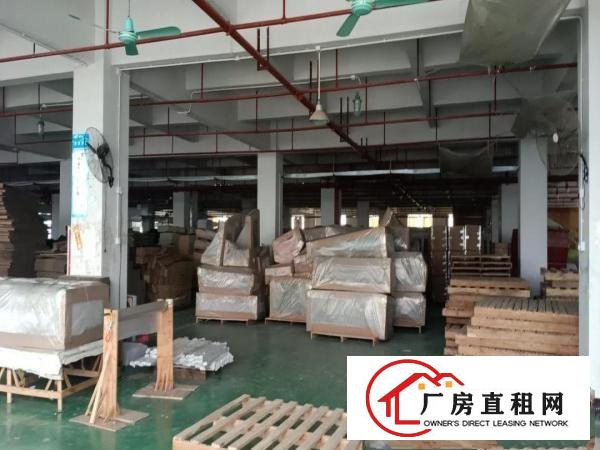  厚街镇双岗原房东厂房3900平方带现成装修地坪漆出租