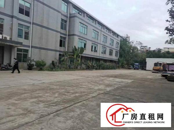  厚街新出楼上500平厂房水电齐全