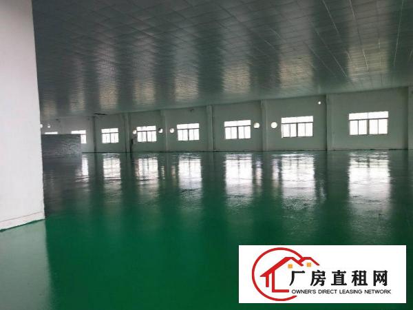  大岭山厚大路边工业园区楼上3250平厂房招租，可分租