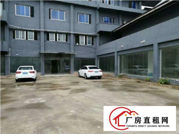  大岭山新出标准厂房四层4500平方，带有货梯，打包价10元！