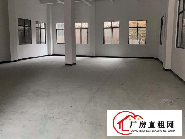  原房东精装修，靠路边，空地大，下虎山出独栋厂房500平价格低
