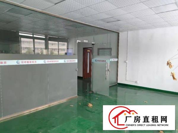  可做污染大岭山镇出租二楼800平带现成办公室租11块无杂费