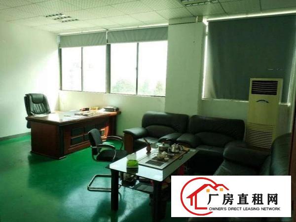  大岭山石大路旁原房东二楼750平方米招租，精装修