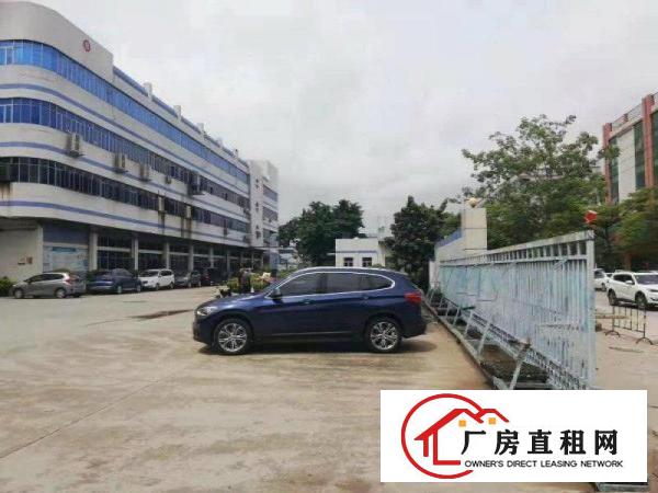  大岭山石大路旁原房东二楼750平方米招租，精装修