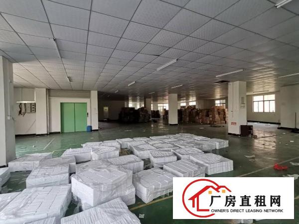  大岭山厚大路附近楼上整层850平带精装修厂房出租可办环评